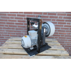 Blower zijkanaalventilator 500 mbar 3 KW 400 Volt. USED